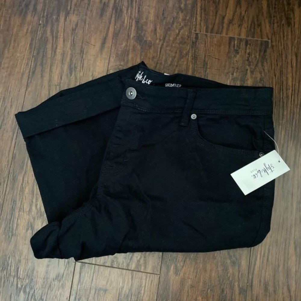 NWT Style & Co. Plus Mid-Rise Convertible Skimmers